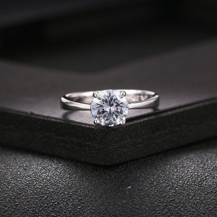 Rose gold and zircon ring