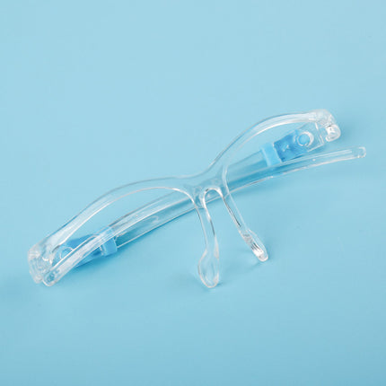 Anti-fog and anti-spray mask