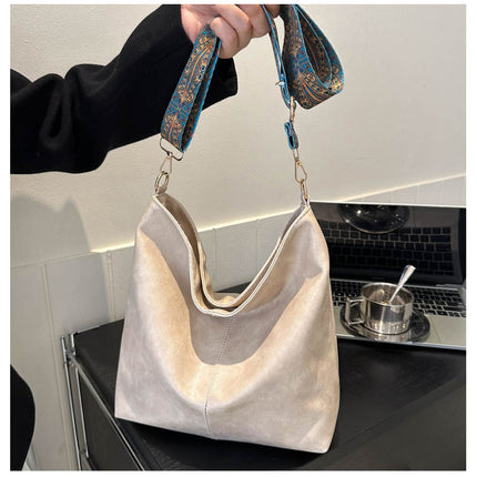 Women's Shoulder Bag With Ethnic Style Wide Shoulder Strap Ins Large Capacity Bucket Crossbody Bags Fashion Handbag