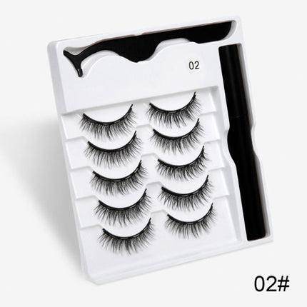 A Pair Of False Eyelashes With Magnets In Fashion