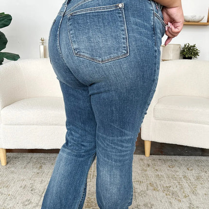 19a8c56c-3b0f-41b3-8840-e012d0d1e769-Max