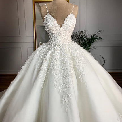 Deep V-neck Sexy Lace Floor-length Wedding Dress Romantic Aura Dignified Wedding Banquet Welcome 2024 New Spring