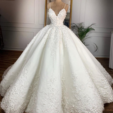 Deep V-neck Sexy Lace Floor-length Wedding Dress Romantic Aura Dignified Wedding Banquet Welcome 2024 New Spring