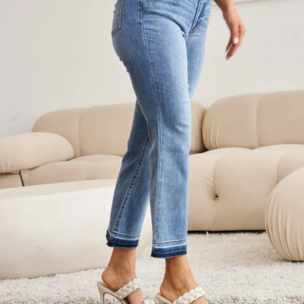 25882b53-f435-4d36-b842-6c79e7f4168f-Max