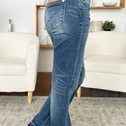 30c78778-c4c3-48ee-ae1d-7d6a8ab74992-Max