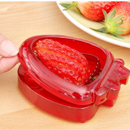 Red Strawberry Slicer Plastic Fruit Carving Tools Salad Cutter Berry Strawberry Cake Decoration Cutter Kitchen Gadgets