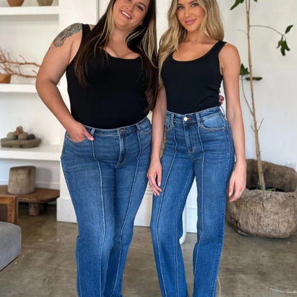 6890e9ae-f5e4-4ce8-bb5e-4869bbe132c6-Max