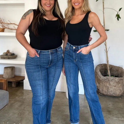 6f106ebd-45d4-4b77-854d-5440c252caa1-Max