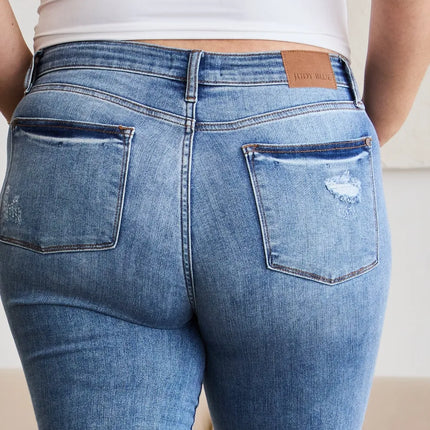 92916a22-1168-4bc3-8044-0022783a4519-Max