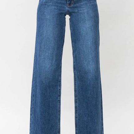 aeb54a28-48df-44f9-bd7c-b81fa193e486-Max