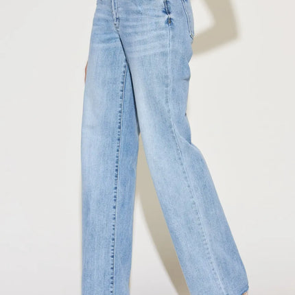 d9a489ba-70db-40a0-9444-204a08e13065-Max