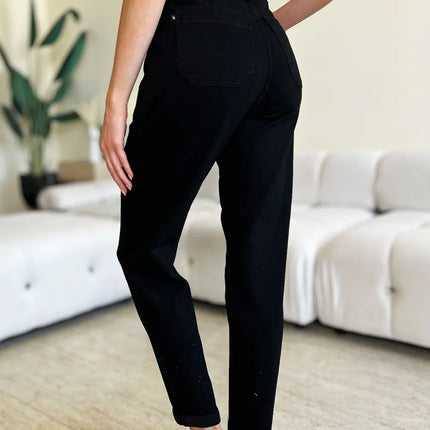 dcb2b156-27bf-4961-8ad6-6f839fc2c98b-Max