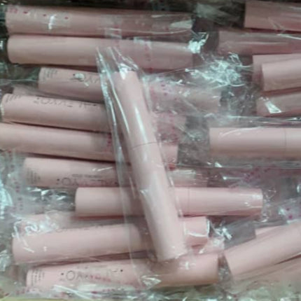 Anti-Frizz, Non-Greasy Styling And Combing Hair