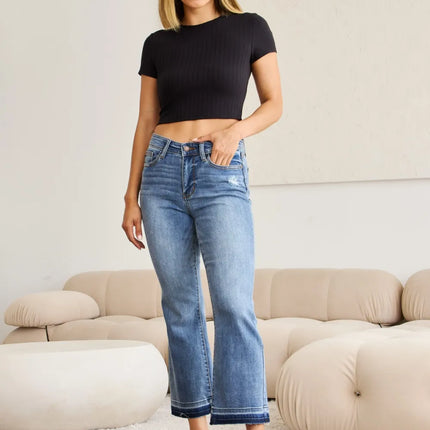 f9175573-dfc9-438d-9c9e-fa7b83bcb082-Max